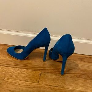 Christian Dior size 37, suede beautiful shade of cobalt blue